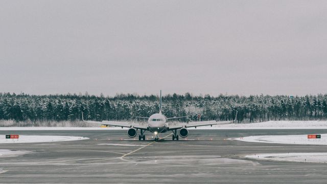 Deep Freeze Grounds Flights in Lapland