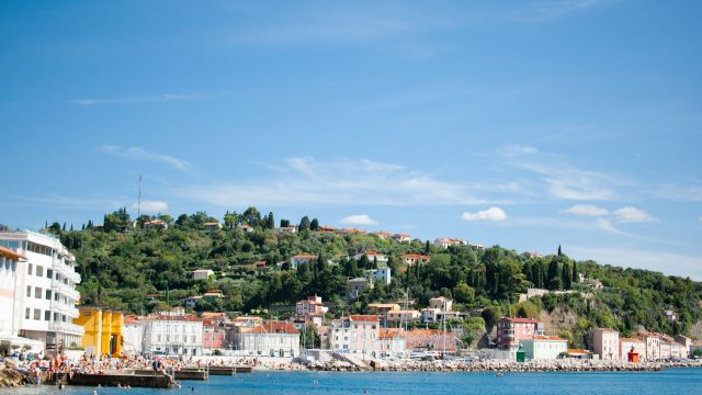 Europe Swelters Under Early Heat Wave