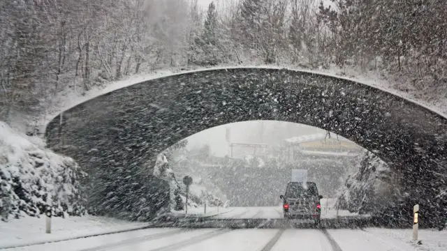 Ice Shuts Airports Across Central Europe