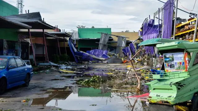 Tropical storm hits the Philippines, four killed