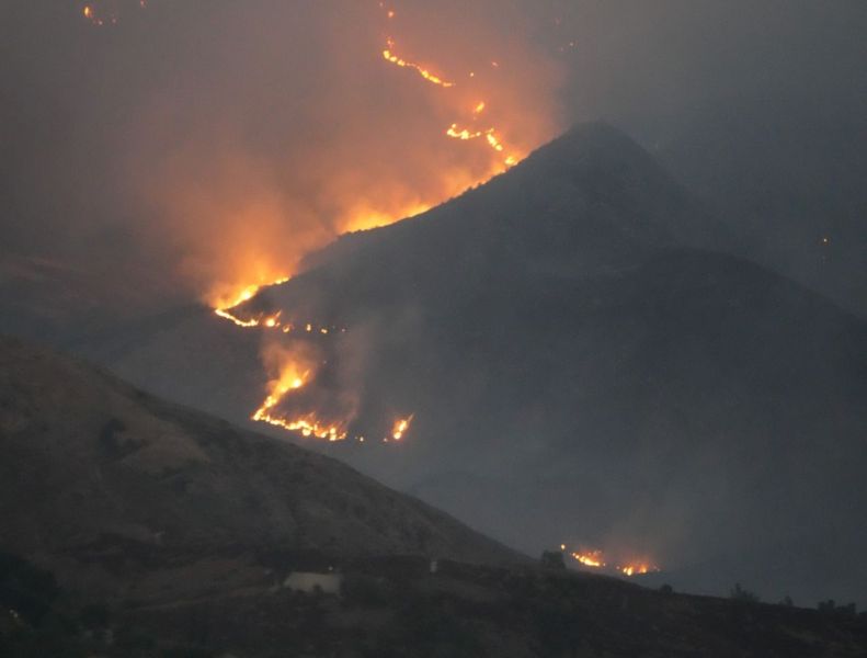 Heatwave Threatens to Reignite France’s Mega-Fire Near Bordeaux as Firefighters Battle Dry Winds and Extreme Heat